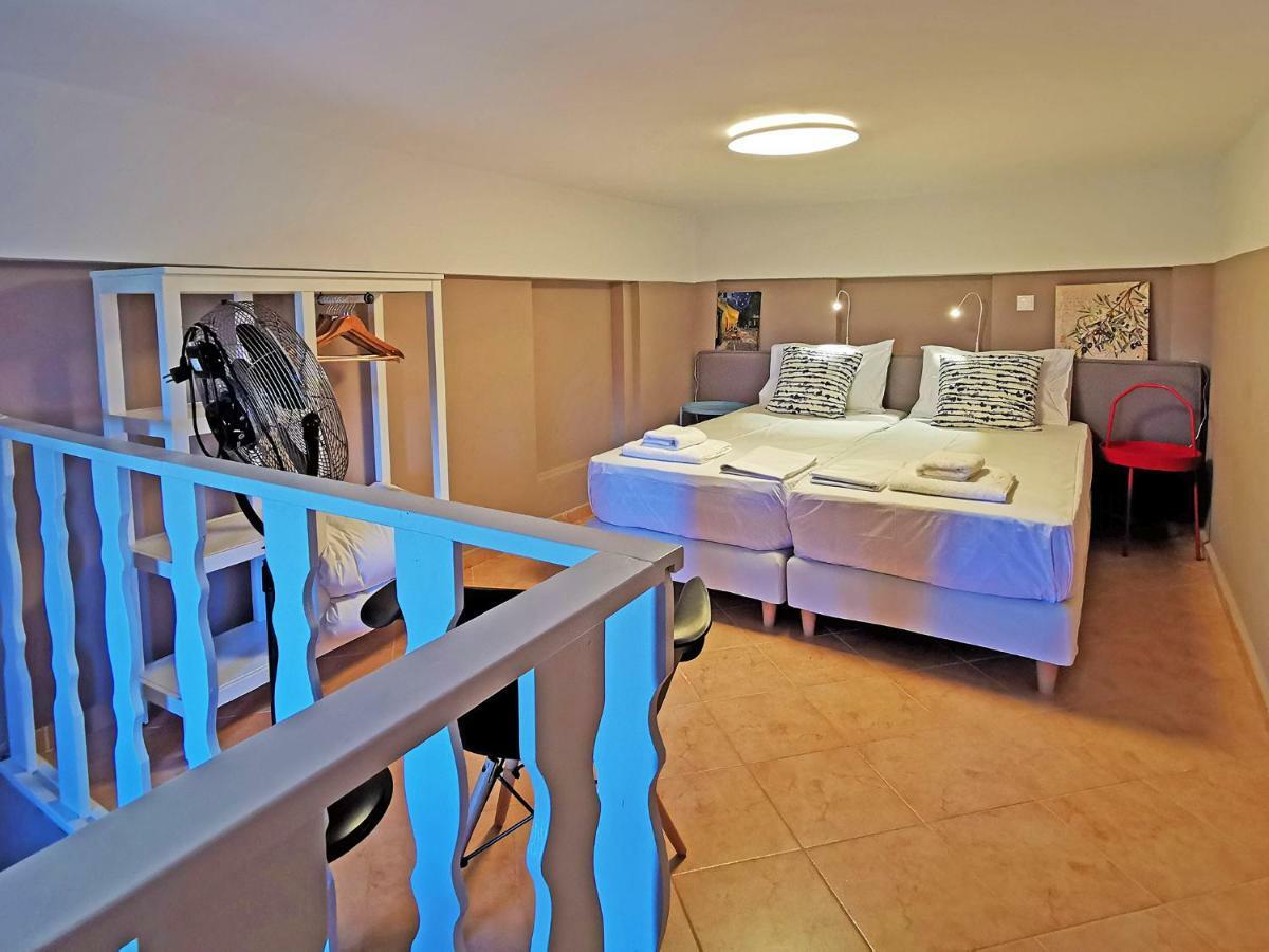 Anaroussa Diros Maisonette Areopoli Eksteriør billede