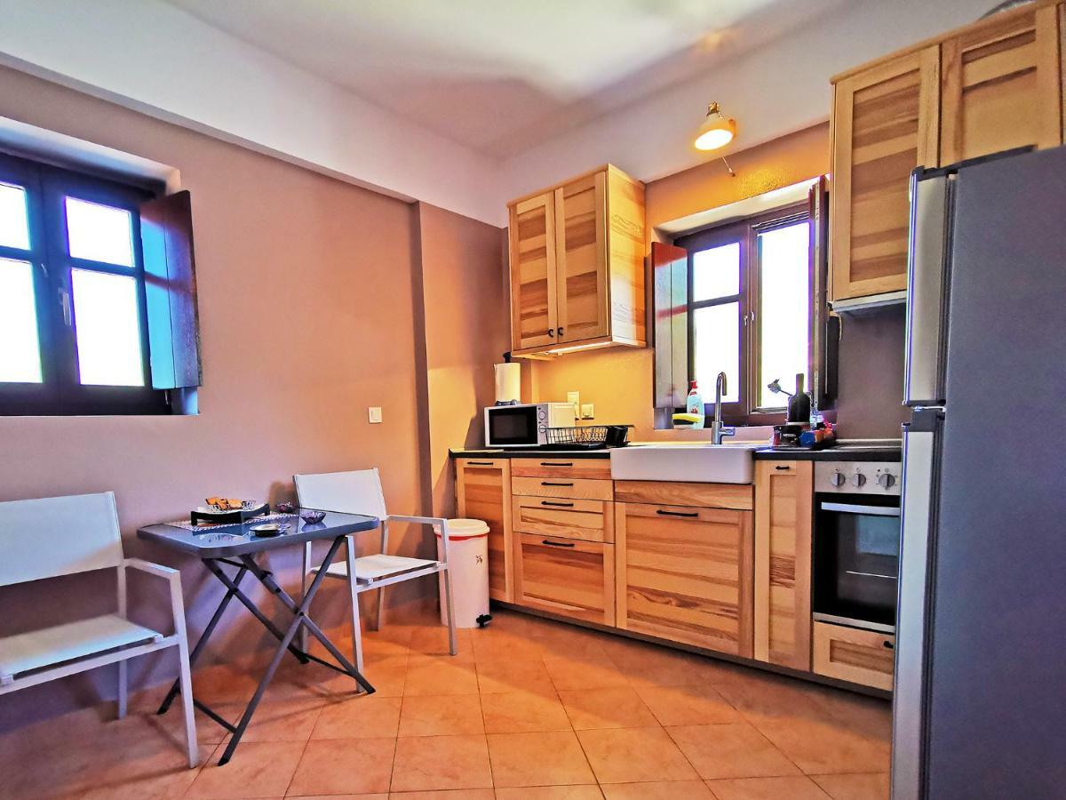 Anaroussa Diros Maisonette Areopoli Eksteriør billede
